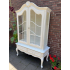 Servieskast vitrinekast